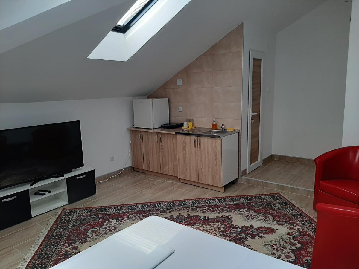 Aleksandrija Apartman Ni Kültér fotó